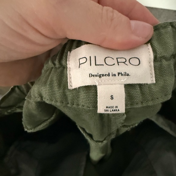 Pilcro Olive Wide-Leg Pants - Picture 4 of 5
